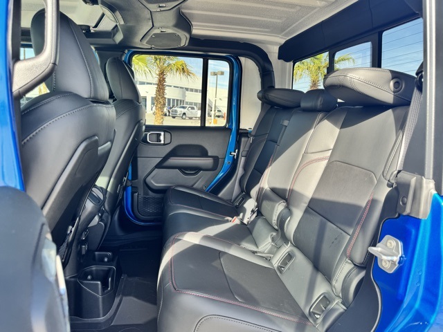 2025 Jeep Gladiator Rubicon photo 11