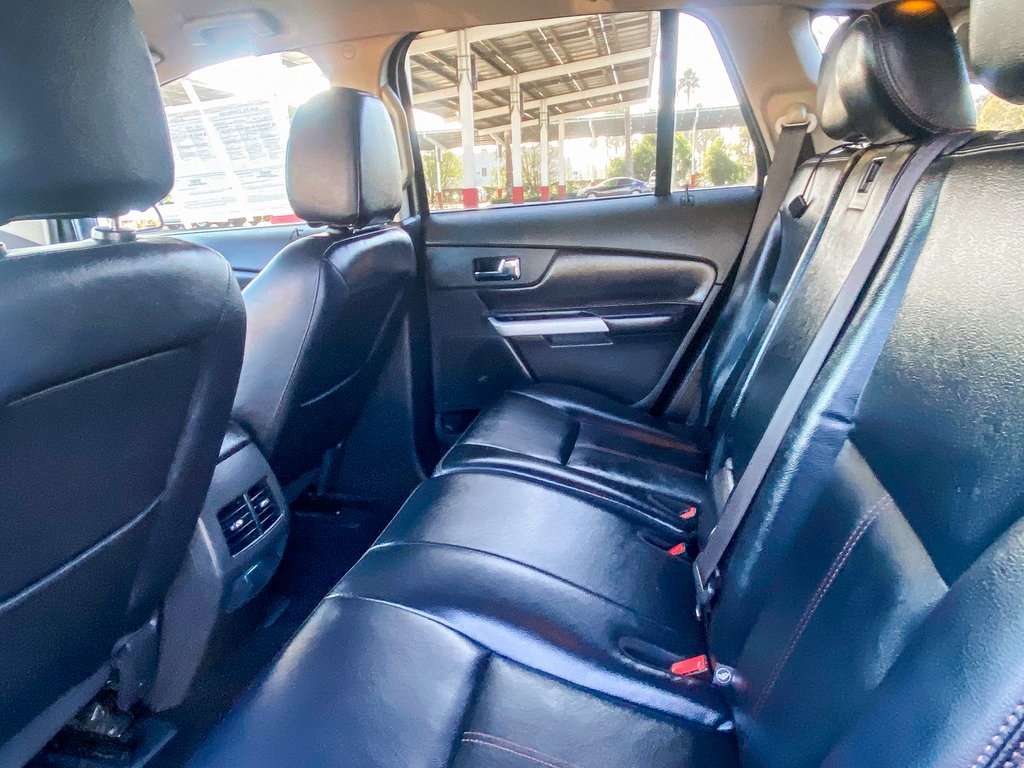 2013 Ford Edge Limited photo 17