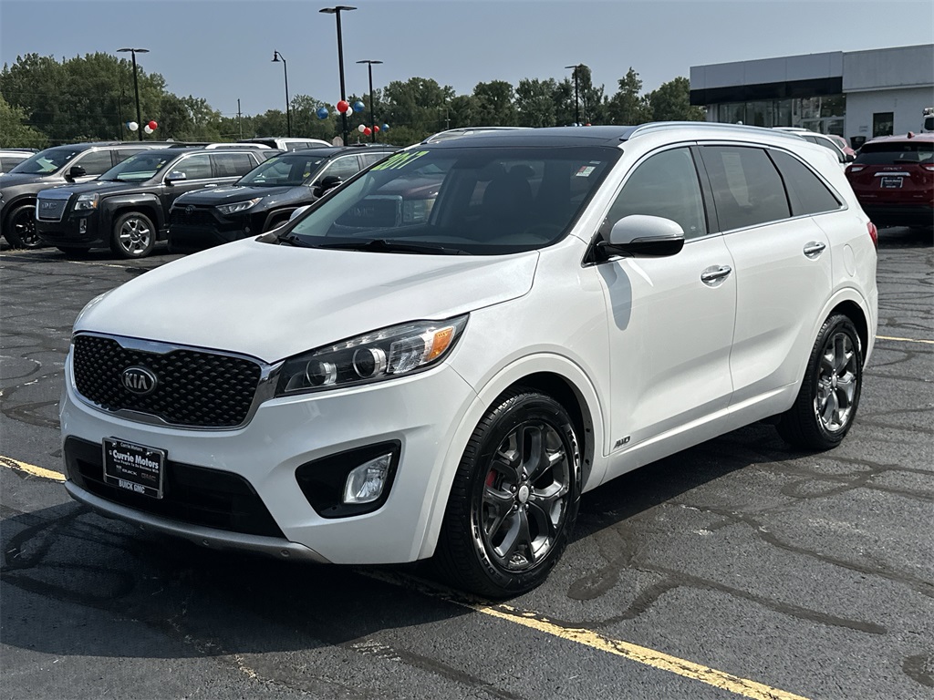 2017 Kia Sorento SX photo 2