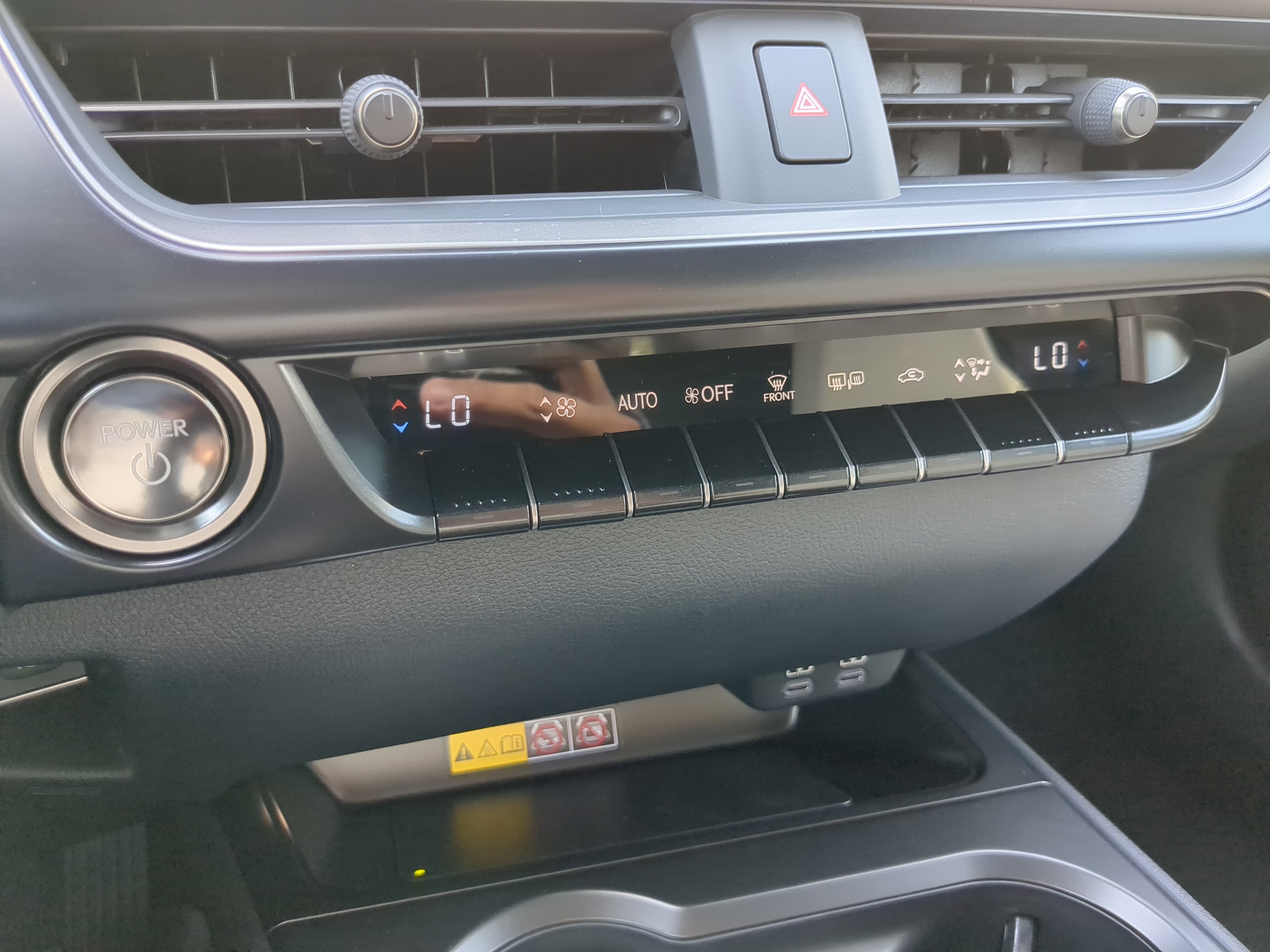 2025 Lexus UX Premium photo 13
