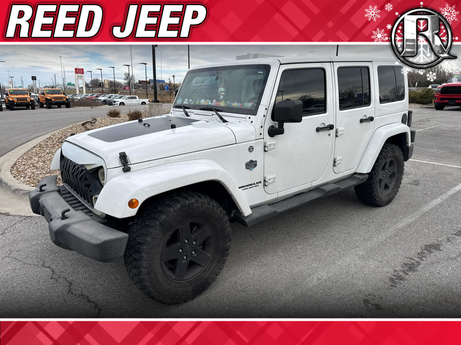 2012 Jeep Wrangler Unlimited Sahara's photo