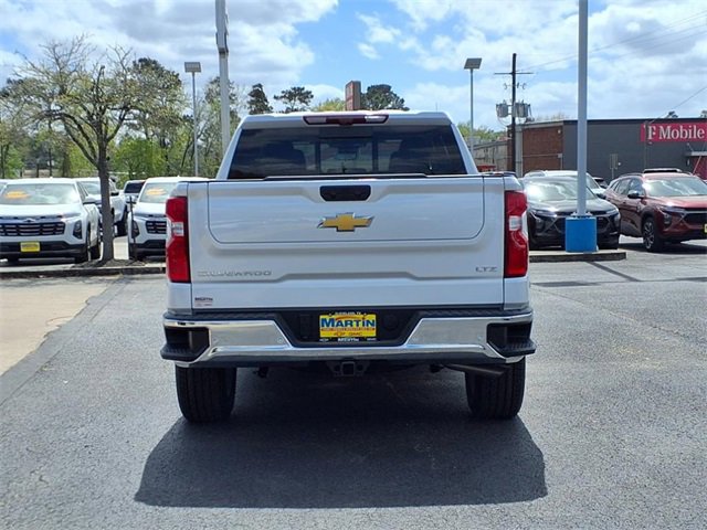 2025 Chevrolet Silverado 1500 LTZ photo 7