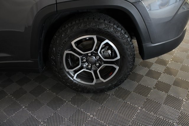 2022 Jeep Grand Cherokee Trailhawk photo 22