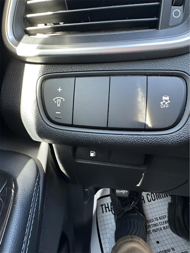 2017 Kia Sorento LX photo 23