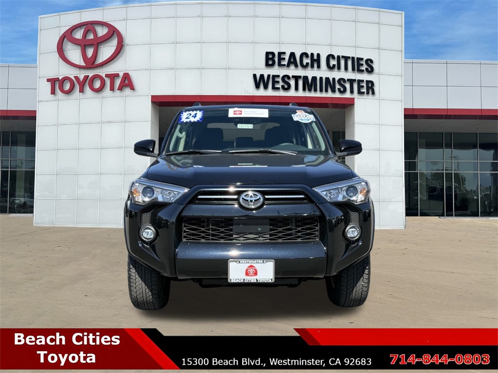 2024 Toyota 4Runner SR5 photo 3