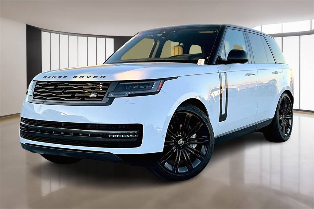 2025 Land Rover Range Rover SE's photo