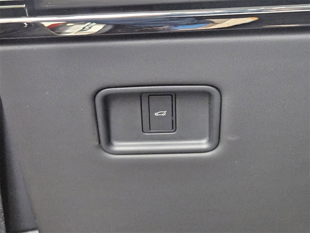 2025 Land Rover Range Rover Sport SE photo 20