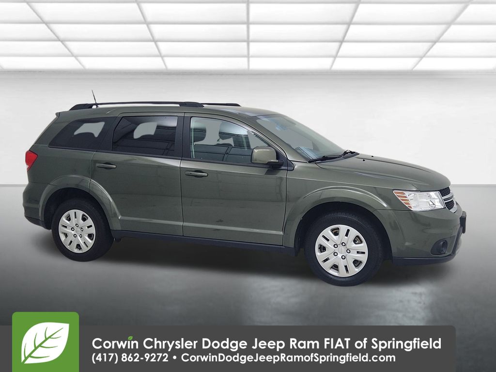 2019 Dodge Journey SE's photo