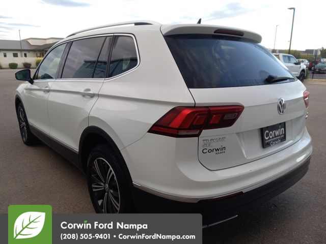 2018 Volkswagen Tiguan SEL photo 4