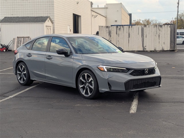 2026 Honda Civic Hatchback Hybrid Sport Touring photo 4