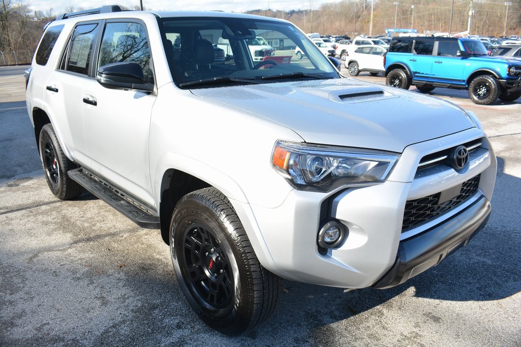 2021 Toyota 4Runner Venture Special Edition photo 4