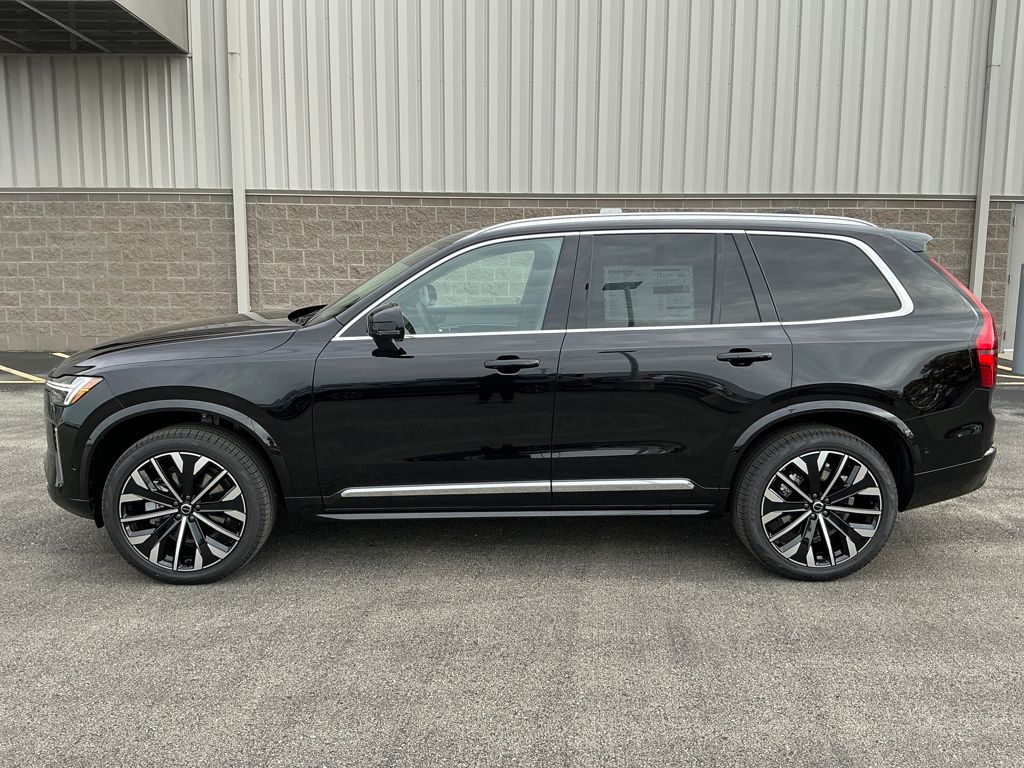 2026 Volvo XC90 photo 2