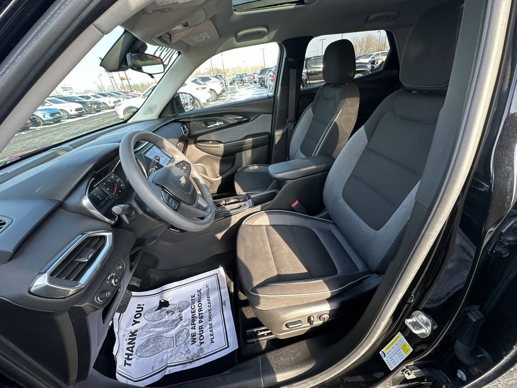2022 CHEVROLET TRAILBLAZER - Image 16