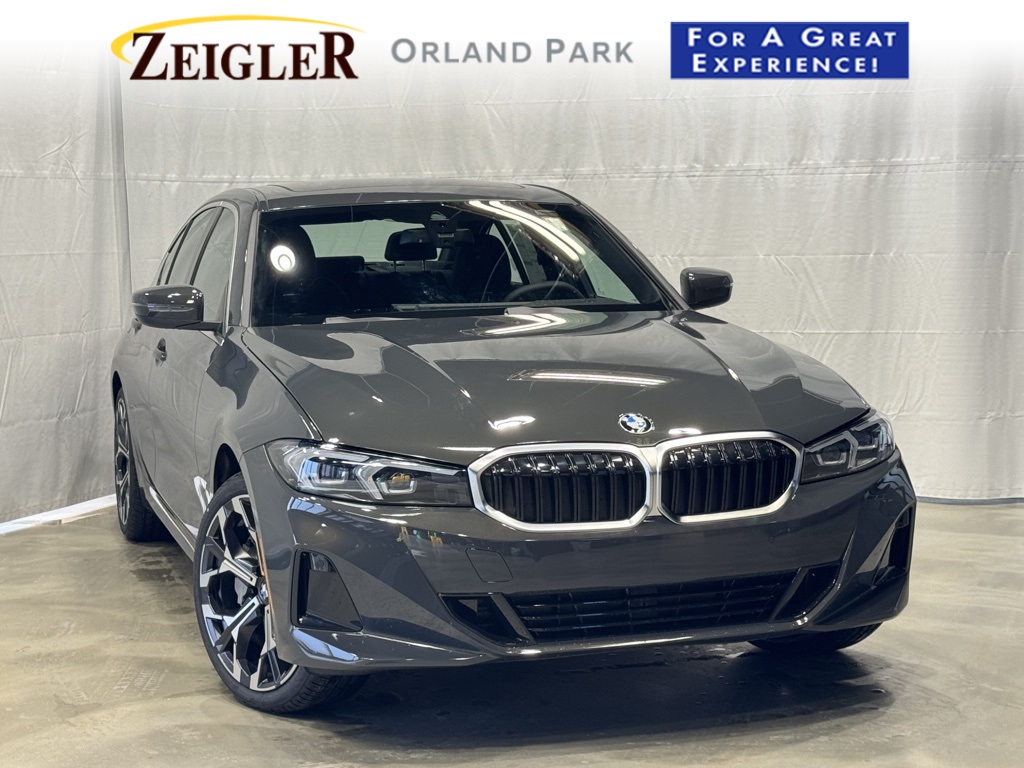 2026 BMW 3 Series 330i's photo