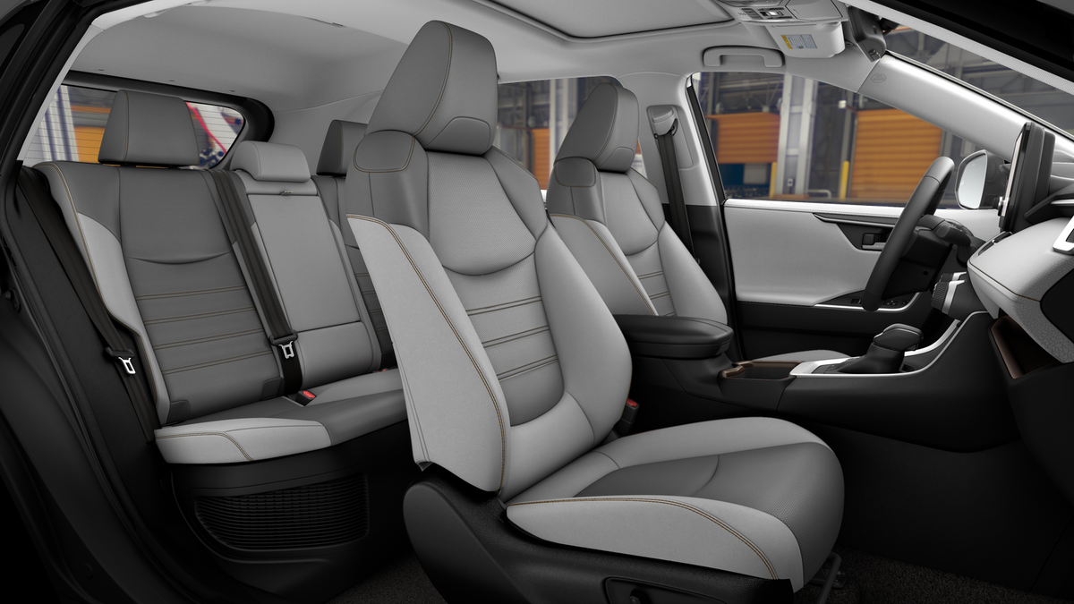 2025 Toyota RAV4 Hybrid Limited photo 18