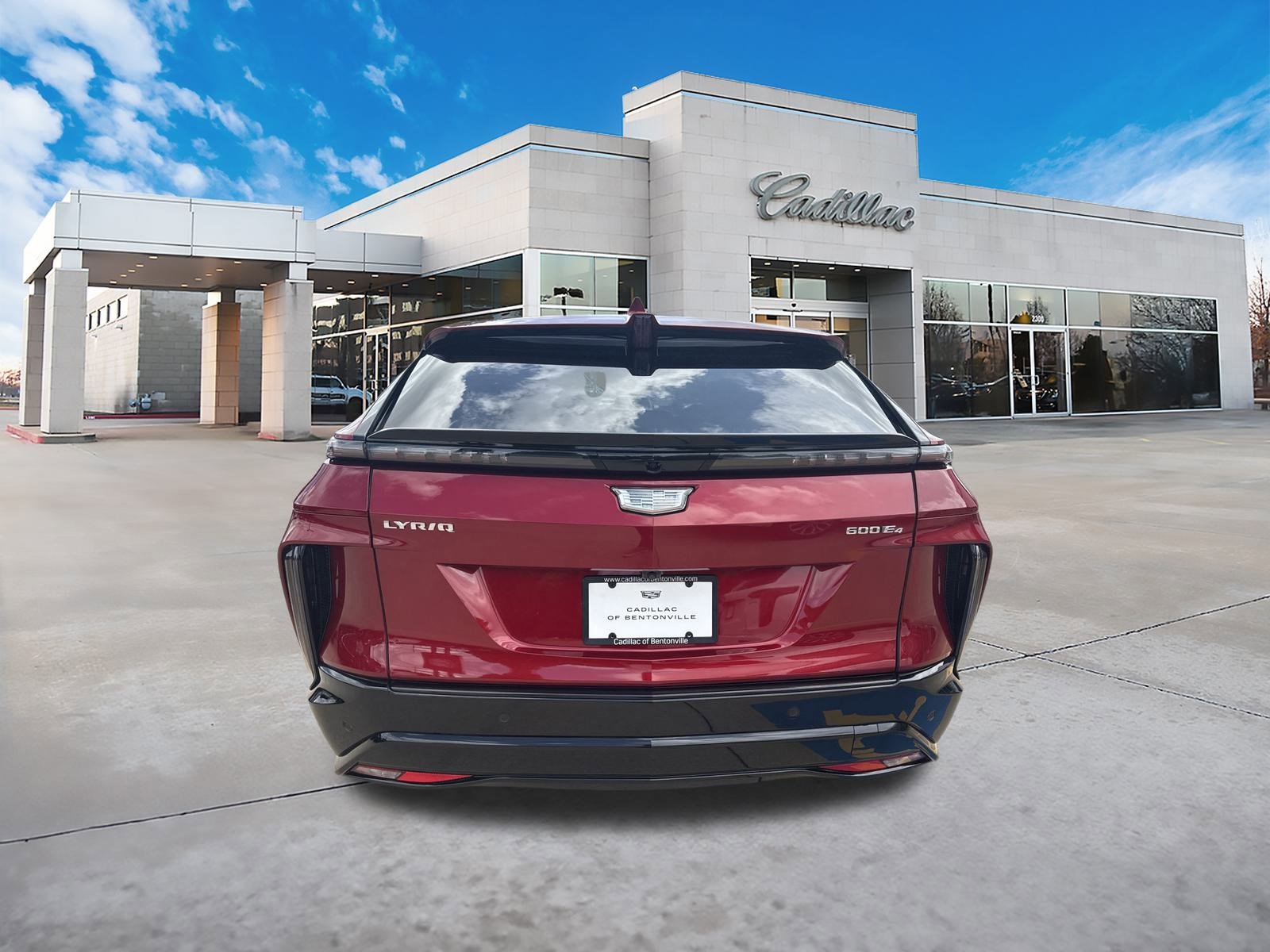 2025 Cadillac Lyriq Sport photo 4