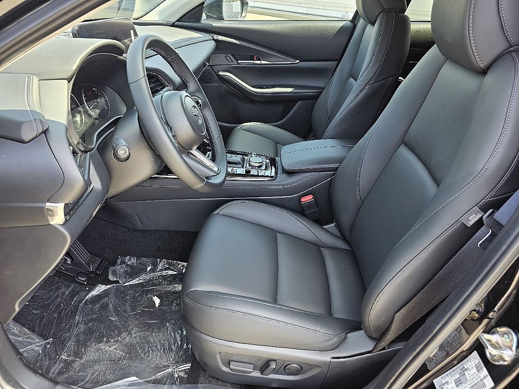 2025 Mazda CX-30 2.5 S Preferred photo 23
