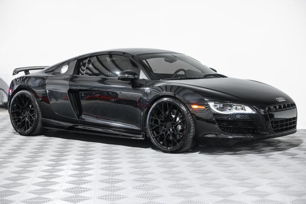 2012 Audi R8 5.2 Quattro photo 4