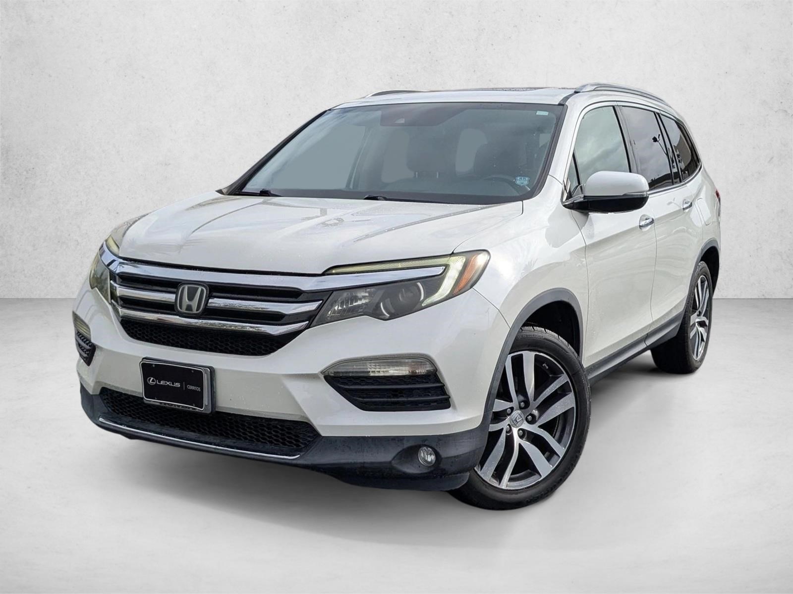 2018 Honda Pilot Touring's photo