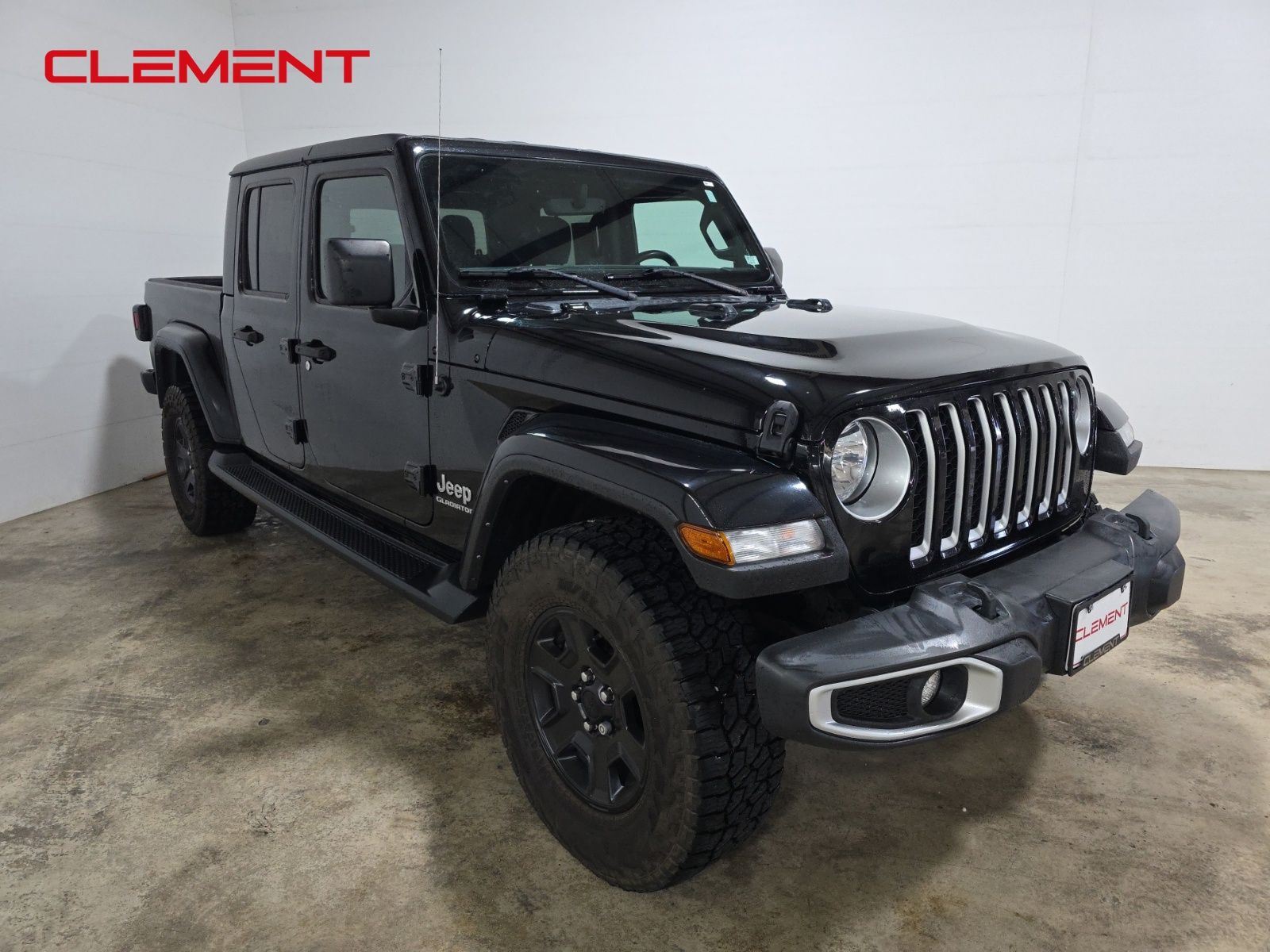 2021 Jeep Gladiator Overland photo 3