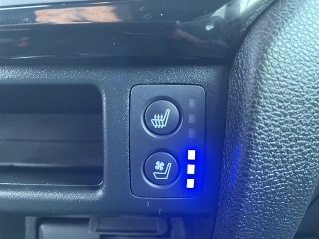 2023 Honda Passport Elite photo 17
