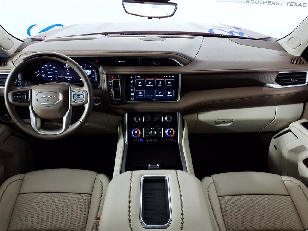 2023 Gmc Yukon Denali photo 2