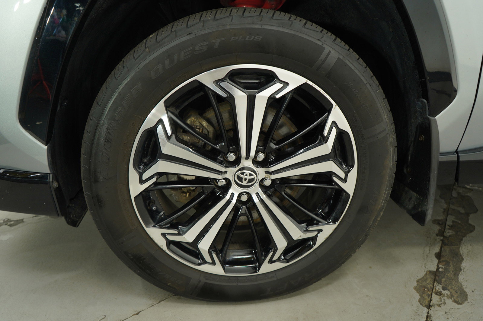 2021 Toyota RAV4 Prime XSE photo 21
