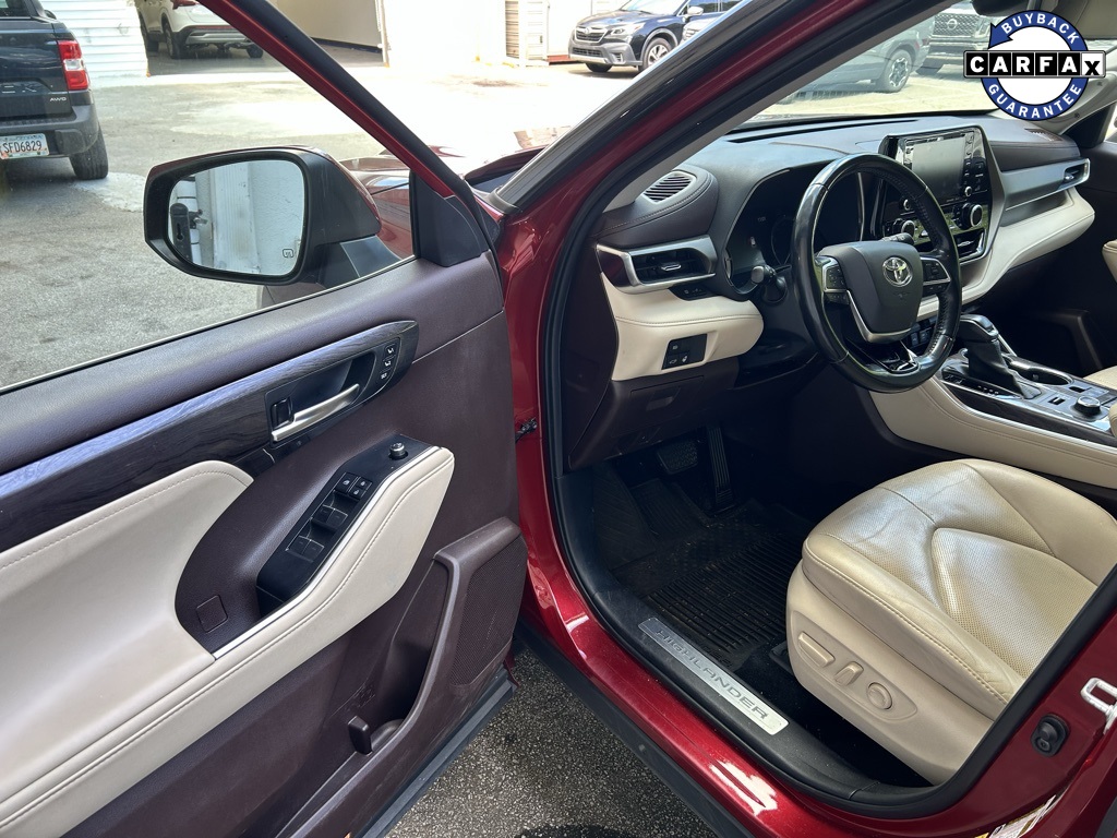 2021 Toyota Highlander Limited photo 4