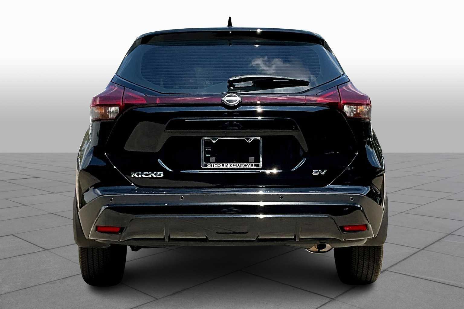 2024 Nissan Kicks SV photo 4