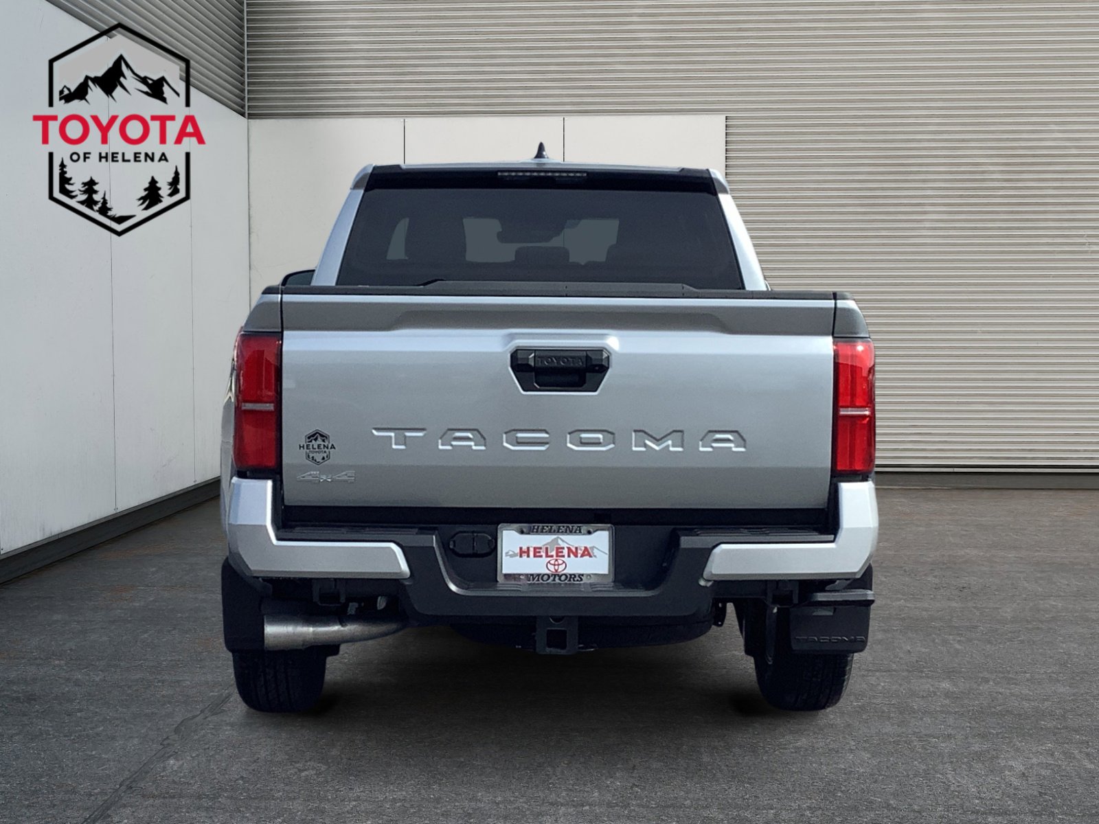 2025 Toyota Tacoma SR5 4x4 Double Cab photo 4