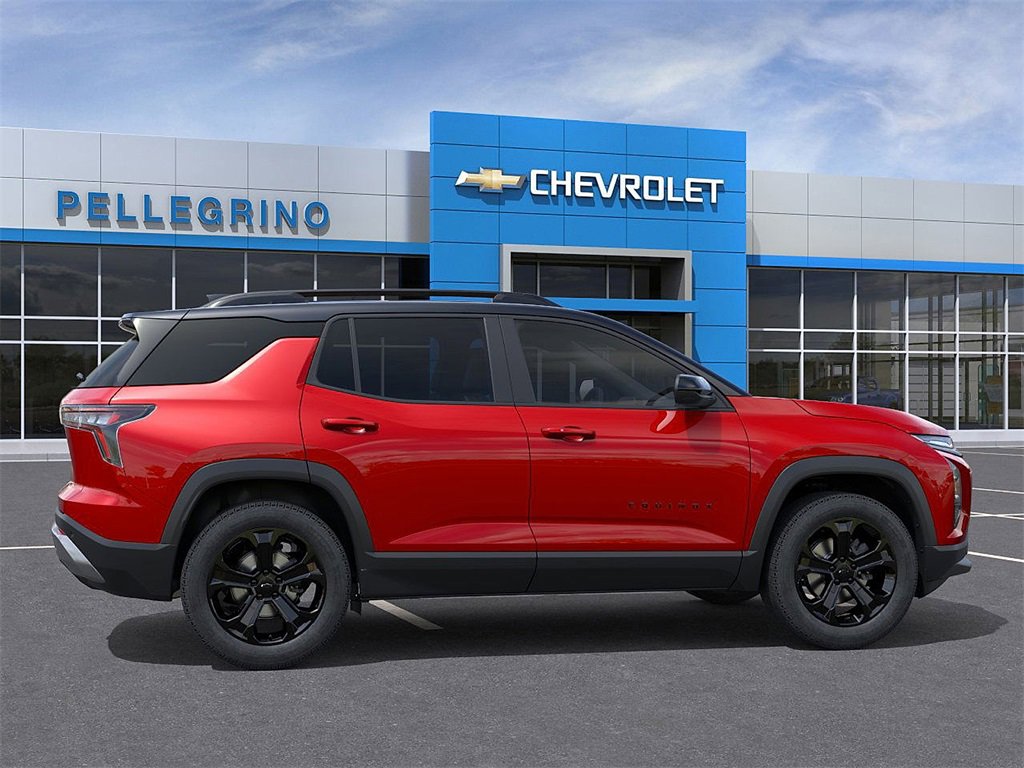 2026 Chevrolet Equinox LT photo 2