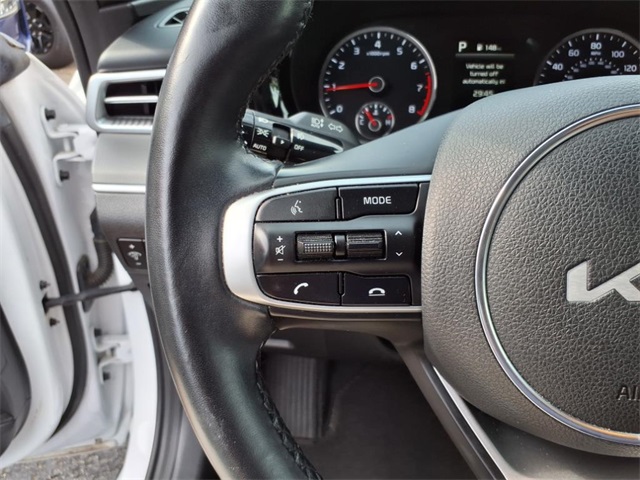 2022 Kia K5 GT-Line photo 18