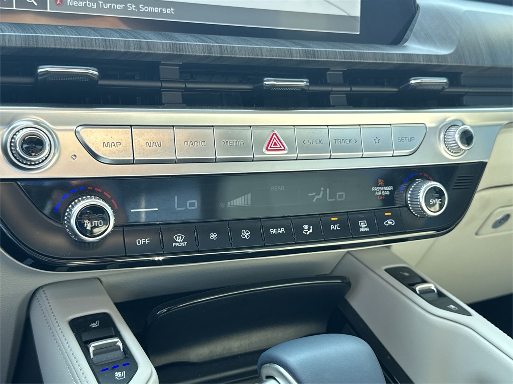 2024 Kia Telluride EX photo 21