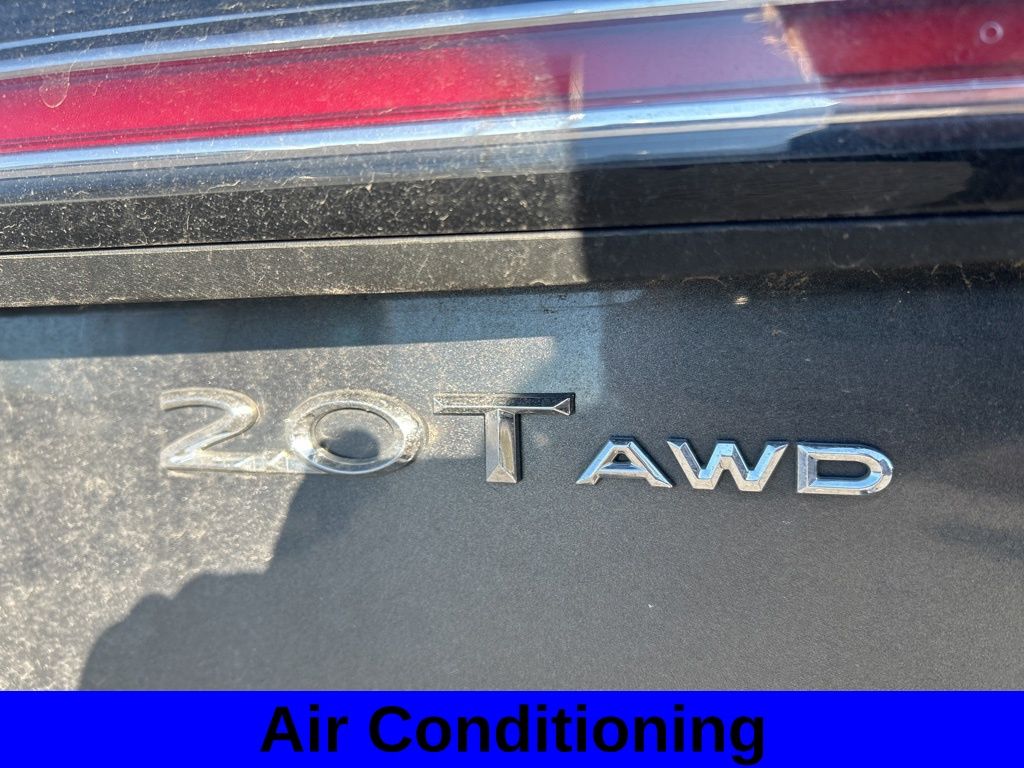 2020 Lincoln Nautilus Reserve photo 4