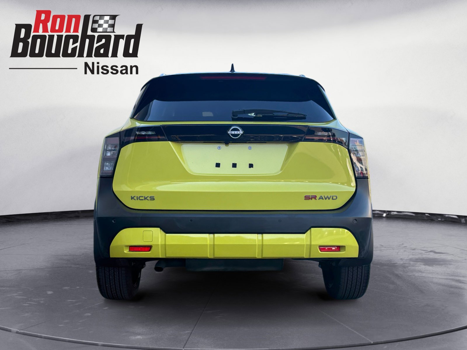 2025 Nissan Kicks SR photo 3