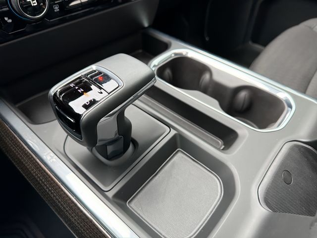 2025 CHEVROLET SILVERADO - Image 16