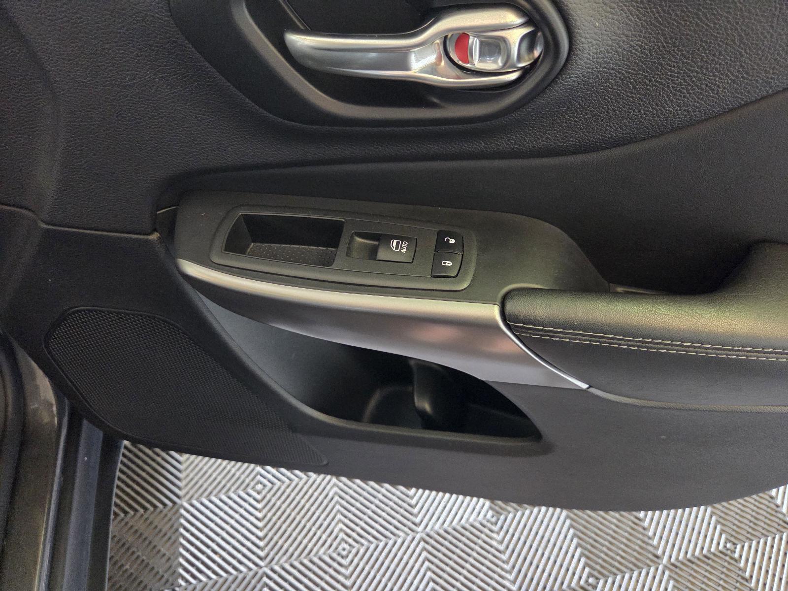 2022 Jeep Cherokee Limited photo 37