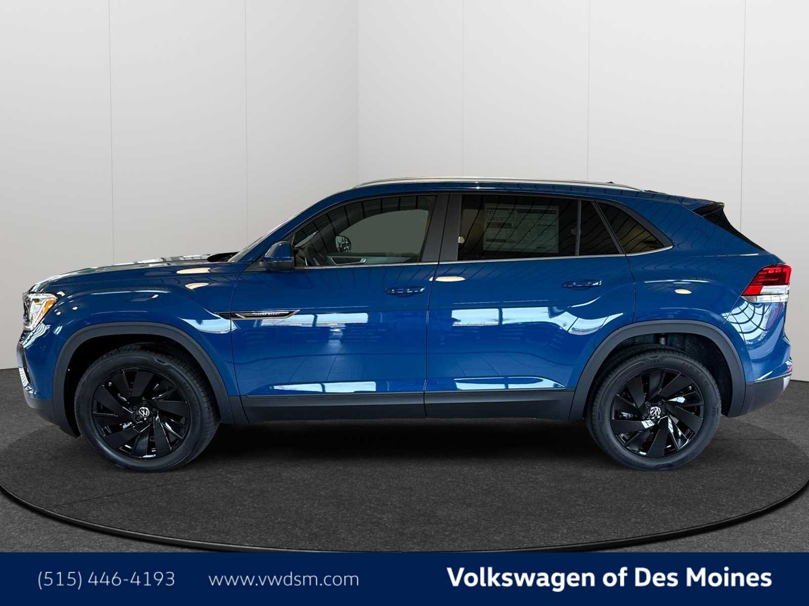 2025 Volkswagen Atlas Cross Sport SE Technology photo 3