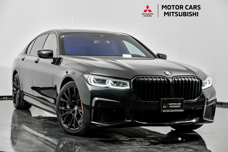 2020 BMW 7 Series 750i's photo