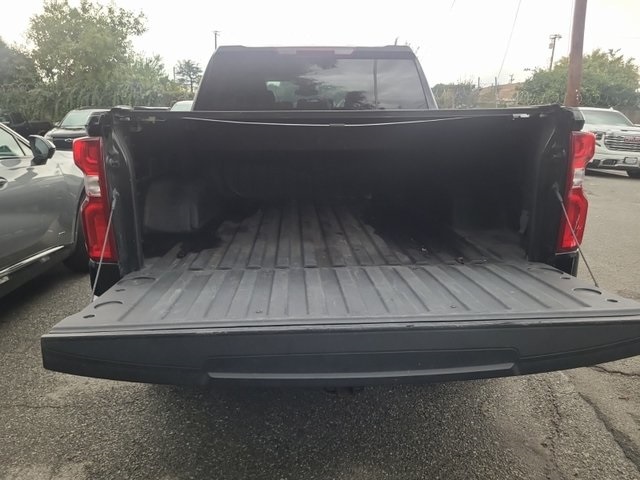 2022 Chevrolet Silverado 1500 RST photo 2