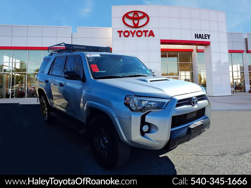 2020 Toyota 4Runner Venture's photo