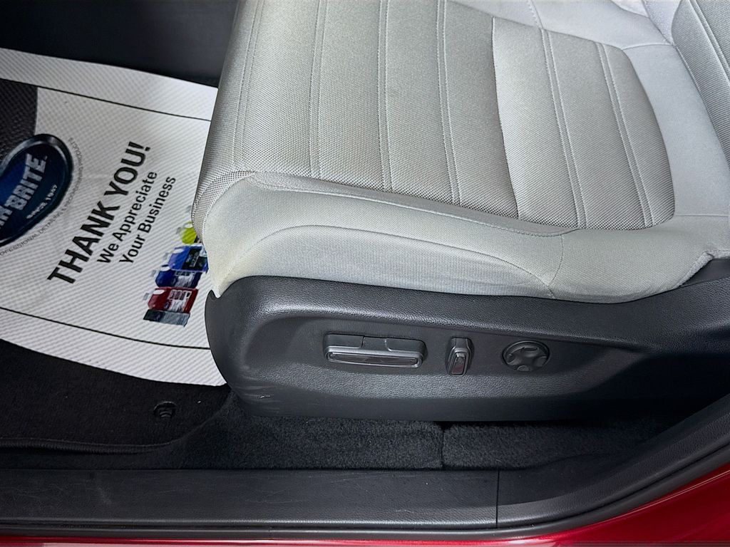 2021 Honda CR-V EX photo 18