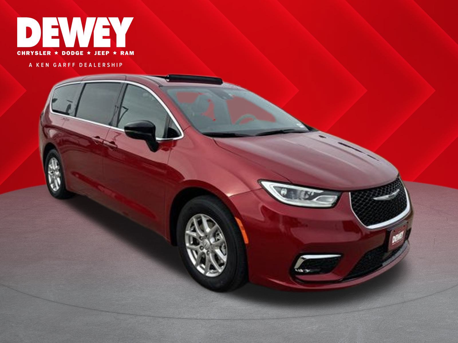 2026 Chrysler Pacifica Select's photo