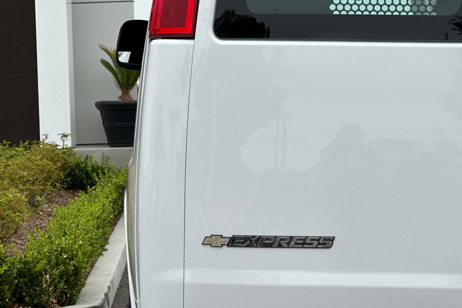 2023 Chevrolet Express 2500 Work Cargo Van photo 26