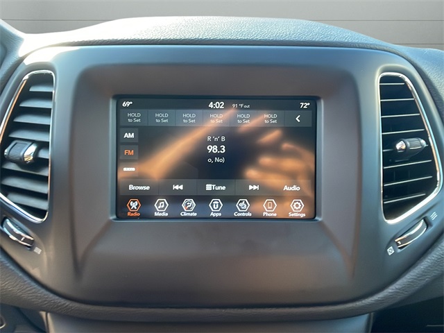 2021 Jeep Compass Latitude photo 23