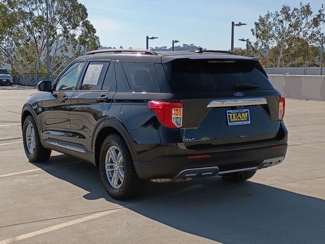 2023 Ford Explorer XLT's photo