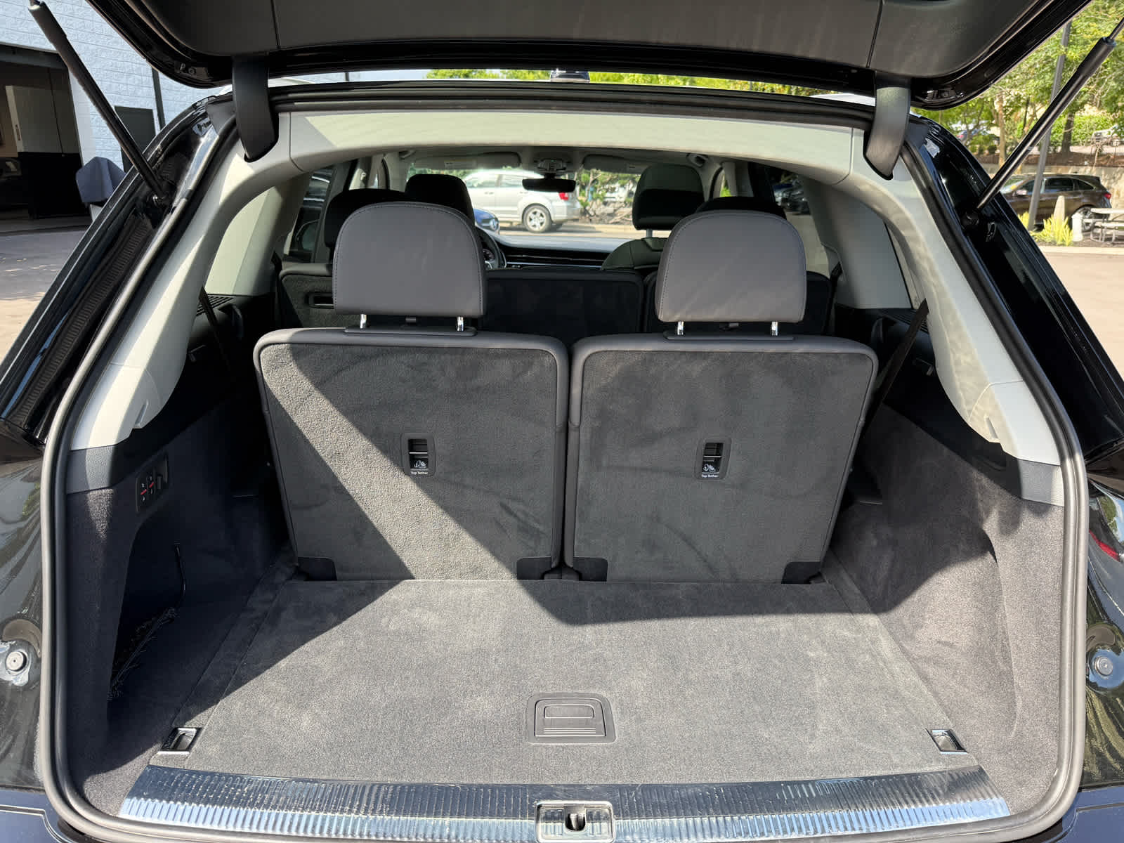 2024 Audi Q7 Premium Plus photo 31