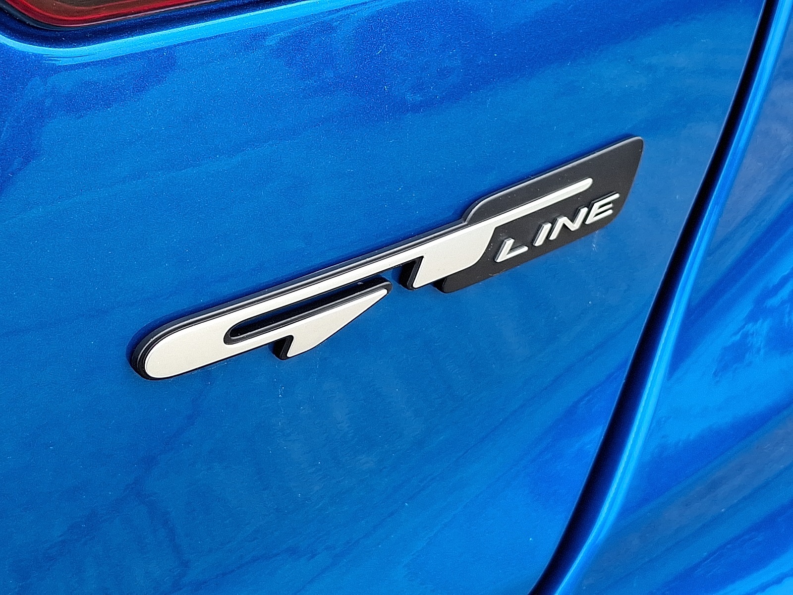 2023 Kia Forte GT-Line photo 28