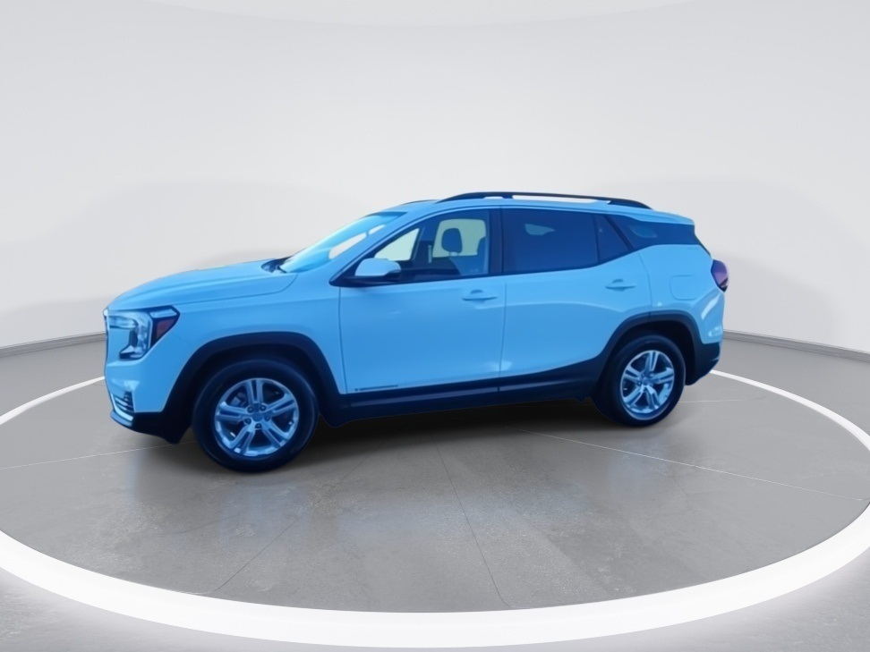 2024 Gmc Terrain SLE photo 3