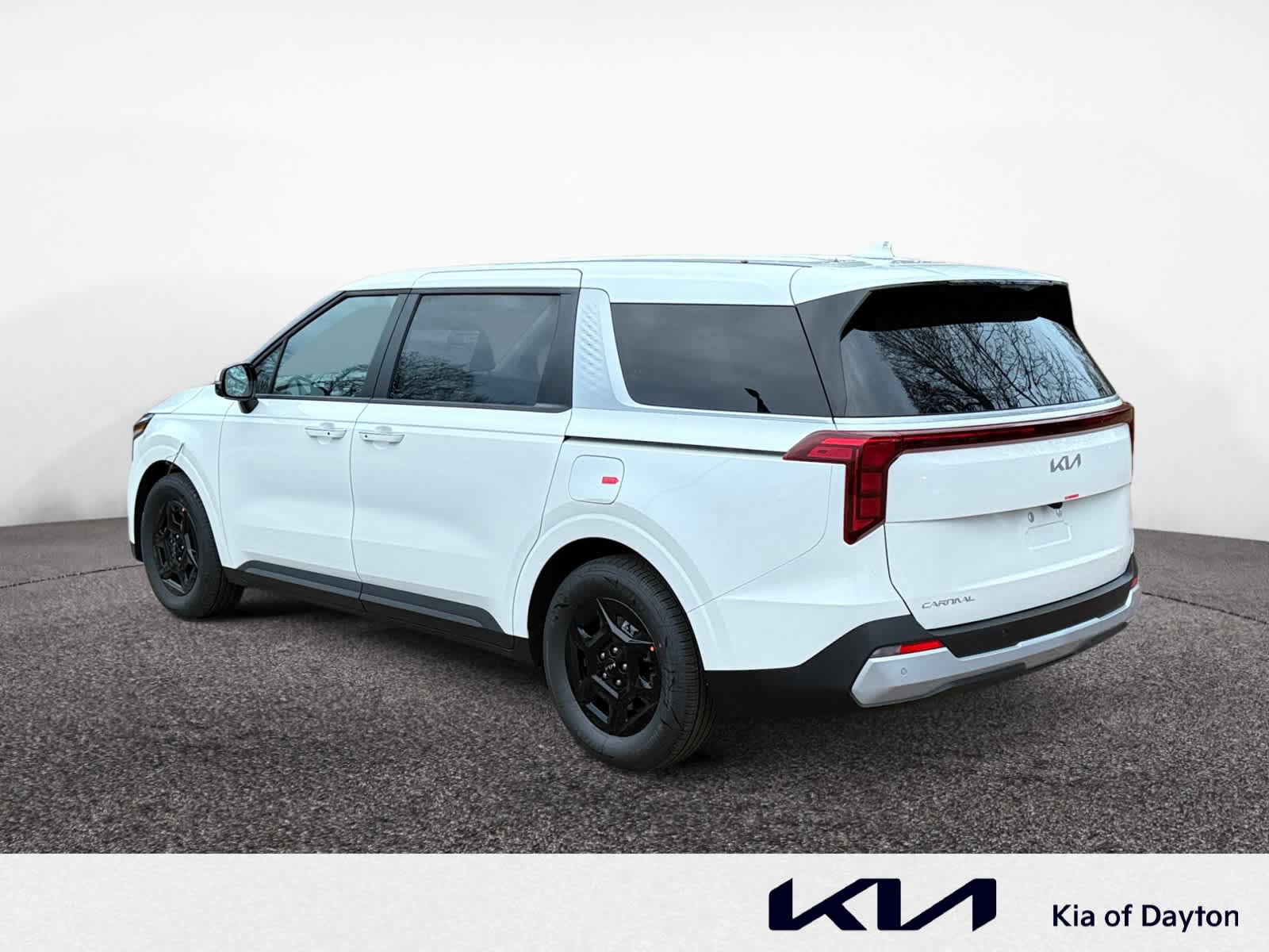 2026 Kia Carnival LXS photo 3